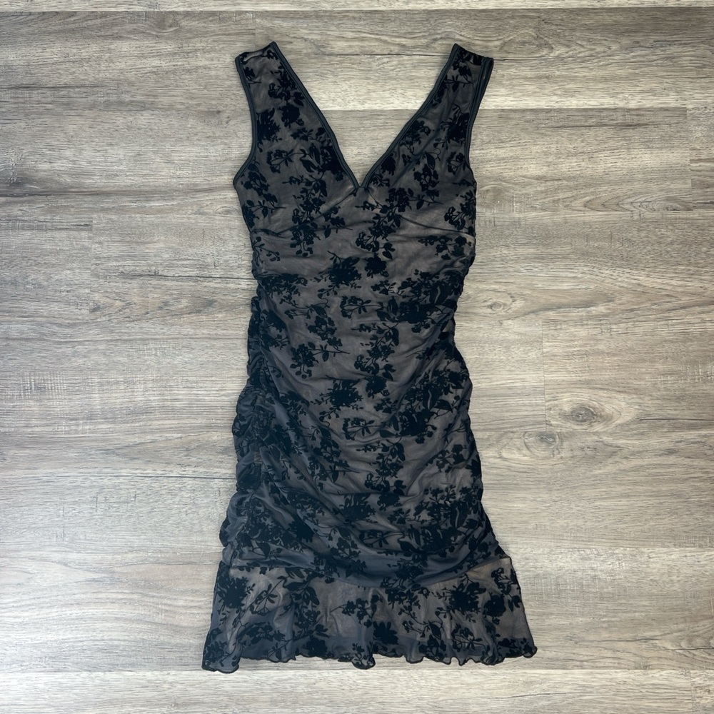 SHEIN Black‎ Floral Lace Dress